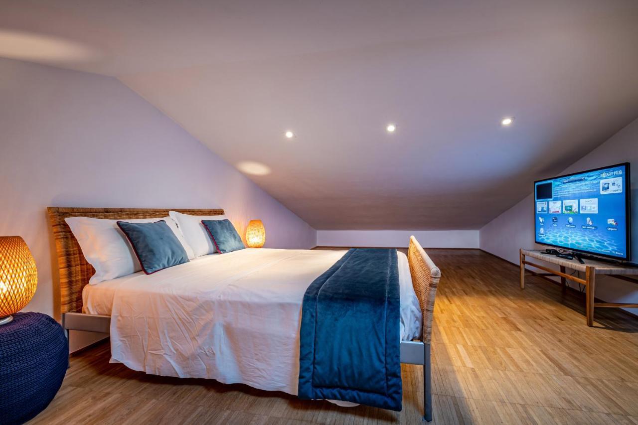 Yid Penthouse On Florence River With Parking エクステリア 写真